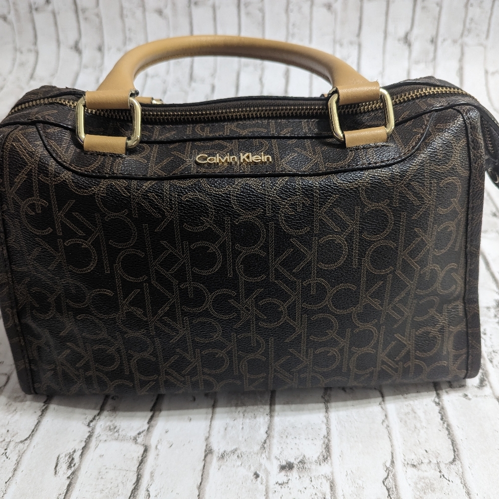 Calvin Klein Satchel - Picture 8 of 11